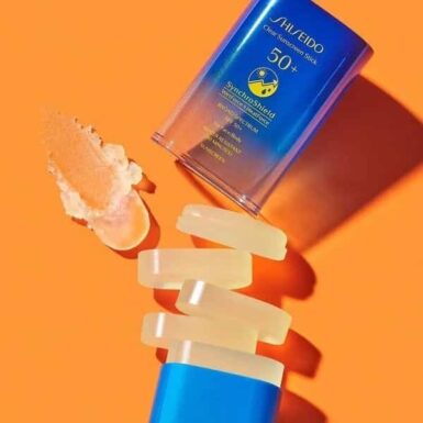 ضد آفتاب استیکی شیسیدو  SHISEIDO Clear Sunscreen Stick SynchroShield WetForce × HeatForce