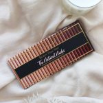 پلت سایه نچرال نودز توفیسد Too Faced